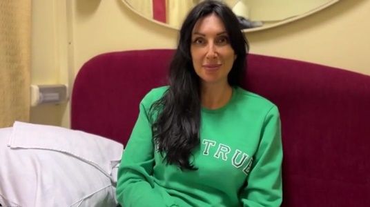 Познакомился с симпатичной мамкой в поезде, и развел на секс